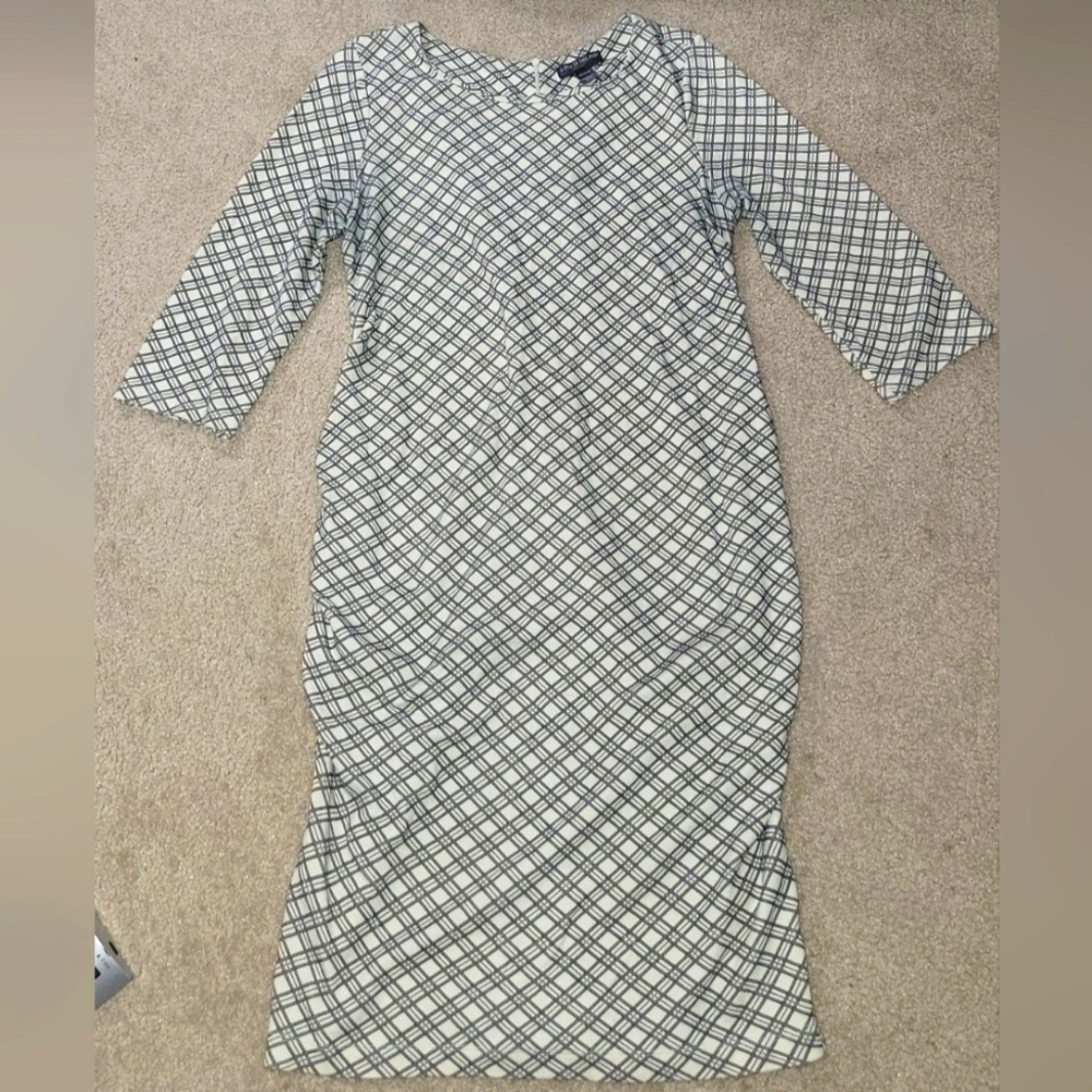 A Pea in the Pod white black Plaid Ruched Dress, Medium MIDI Plaid Maternity